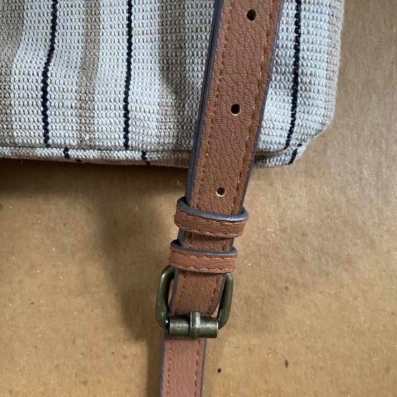 Striped Summer Shoulder Bag - Picture 4 of 11